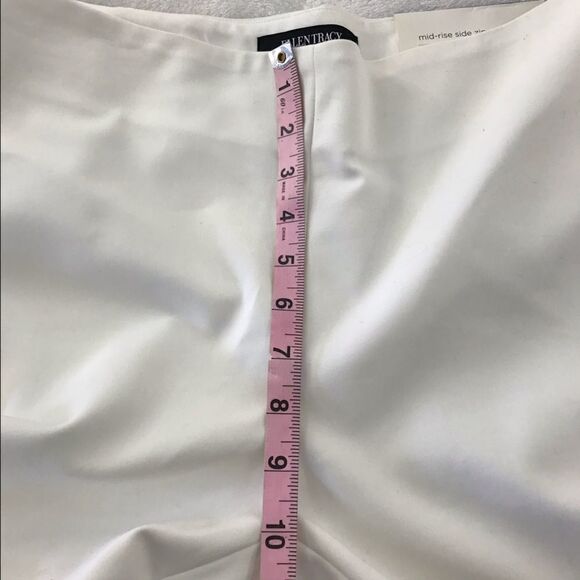 Ellen Tracy slim leg mid rise side zip clean lines white pants size 10 - Picture 8 of 10